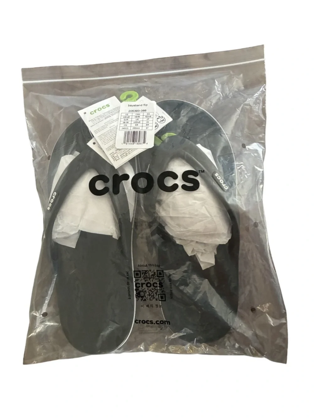 Crocs Bayaband Flip Flop Sandals -
Black & White | Size 8 NWT - Picture 11 of 11